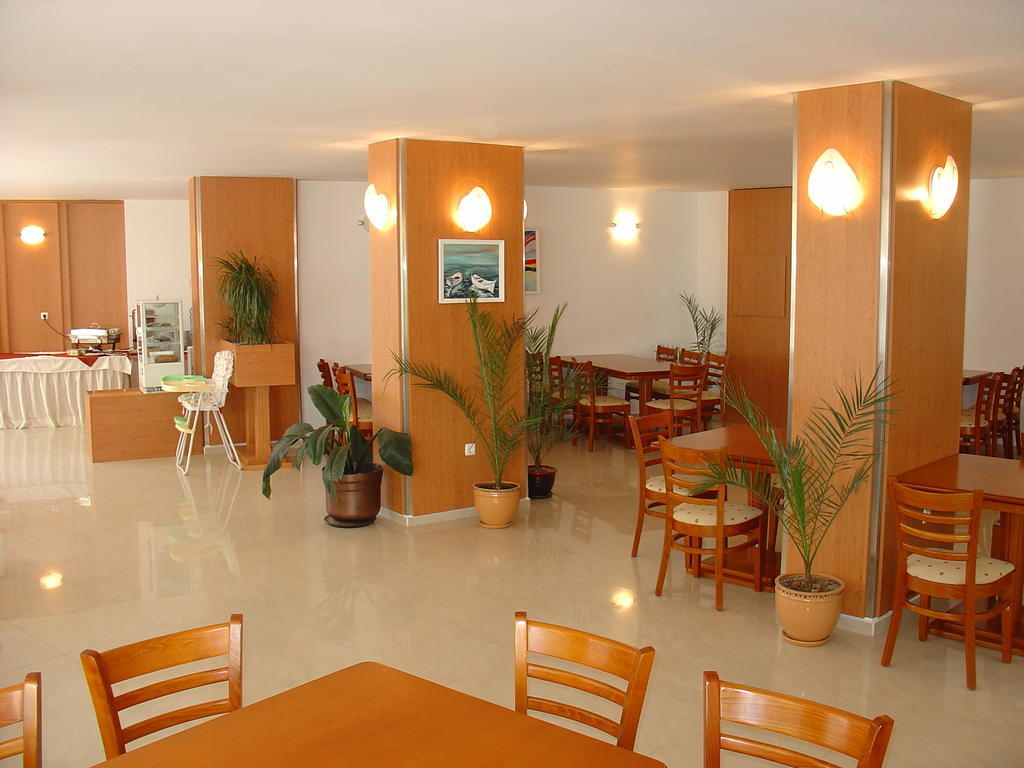 Colosseum 2 Aparthotel Sunny Beach Exterior foto